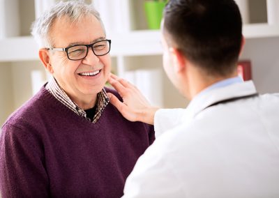 Déficit en alpha-1 antitrypsine : faut-il parler de son état de santé et à qui ?
